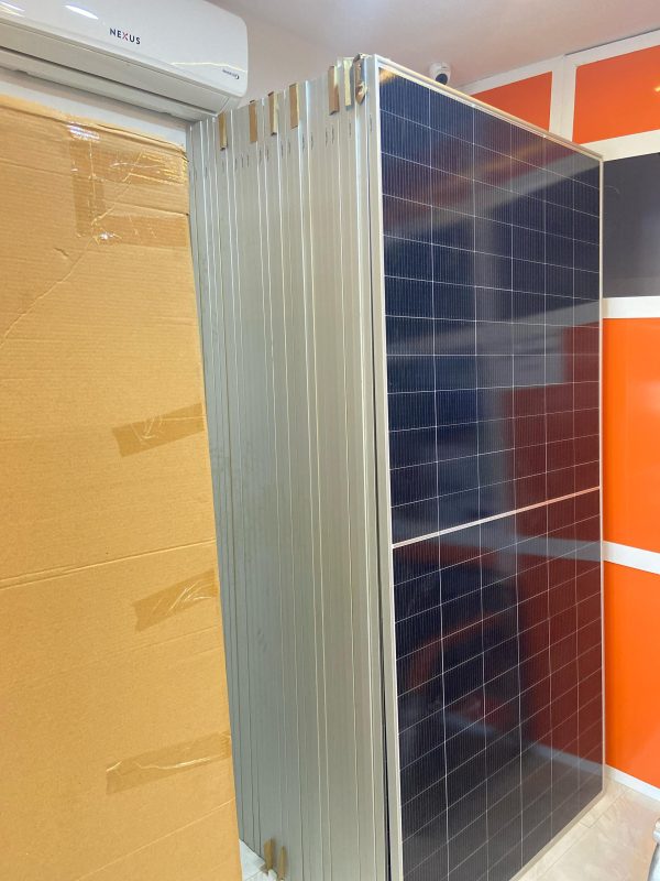 Nexus Mono Crystalline Solar Panel (550 Wax) - Image 3